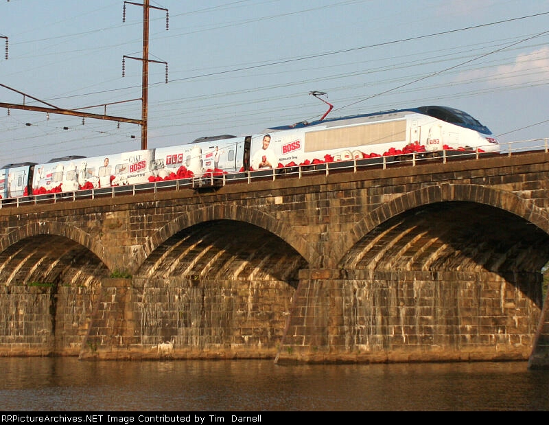 AMTK 2036 on train 2119